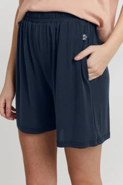 OXMO Shorts Loosefit Broek BJÖRK Dames Zwart 12 OXMO Shorts Loosefit Broek BJÖRK Dames Zwart -Oxmo Winkel b6db37fb21b44a59416d439af379f79b