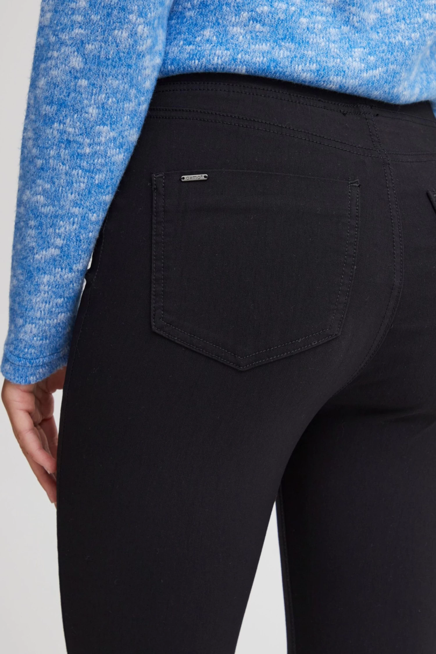 OXMO Broeken Slimfit Leggings Keily Dames Zwart 8 OXMO Broeken Slimfit Leggings Keily Dames Zwart - Afbeelding 6