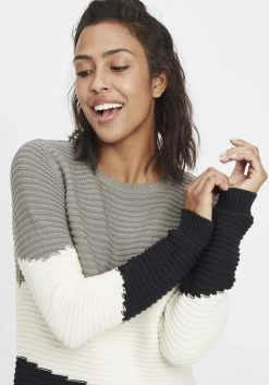 OXMO Fijngebreide Truien Trui Olma Dames Grijs -Oxmo Winkel bc326a4e762c58522b518a0543776ed9