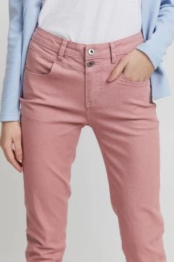 OXMO Straight Regular Jeans Peetje Dames Oudroze 12 OXMO Straight Regular Jeans Peetje Dames Oudroze -Oxmo Winkel c17fa1eb238006a53cb93522091962e4