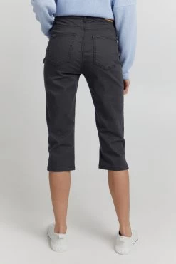 OXMO Shorts Slimfit Broek Dames Zwart -Oxmo Winkel c717b8324d89c0b83341475e3a48813b