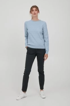 OXMO Fijngebreide Truien Trui Dotta Dames Lichtblauw -Oxmo Winkel c91a23b2bc945bd552cc283575965929