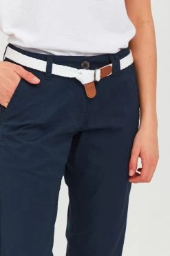 OXMO Chinos Slimfit Chino Chakira Dames Navy -Oxmo Winkel ca55c340c87e93101db51c79138f3bd4