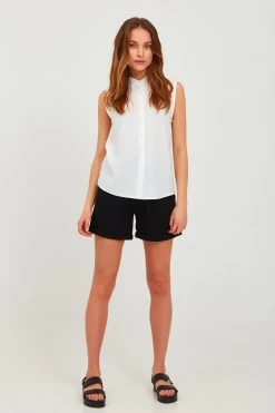 OXMO Shorts Loosefit Broek OXLINA Dames Zwart -Oxmo Winkel d1aaae92af3f36edc02863eb7c40bbda