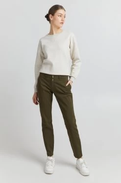 OXMO Chinos Regular Chino Pilar Dames Kaki / Olijfgroen -Oxmo Winkel d6b2bbcdb4a2c2f08bdb98f1dc552605