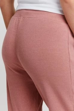 OXMO Sweatpants Regular Broek Liz Dames Rosa -Oxmo Winkel e07cc4da4e6245809896a10f4fbdc65b