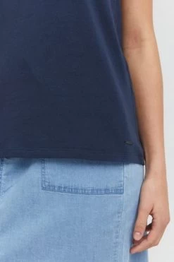 OXMO Mouwloze Shirts Top Dames Indigo -Oxmo Winkel e2d9f487098fb6bde114418888ccac1a