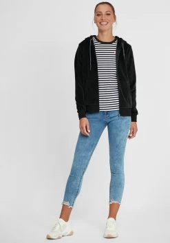 OXMO Sweatvesten Sweatvest Nicky Dames Zwart -Oxmo Winkel e41ef22c8ebca16a507fe31d732afe23