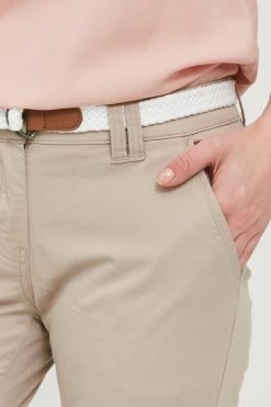OXMO Chinos Slimfit Chino Chakira Dames Beige 12 OXMO Chinos Slimfit Chino Chakira Dames Beige -Oxmo Winkel e51d61a483bb10772df021b1331ffae1