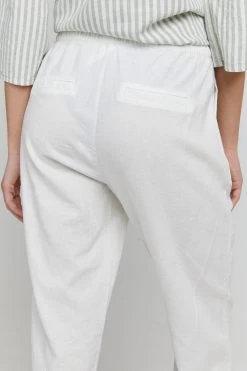 OXMO Pantalons Loosefit Broek Dames Offwhite -Oxmo Winkel e9da7f53d20e1945a640d52a5b90f89a