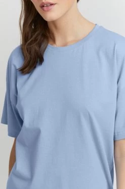 OXMO T-shirts Shirt Pinala Dames Blauw -Oxmo Winkel f1859db4480ca0bc4160e1c3c907020a