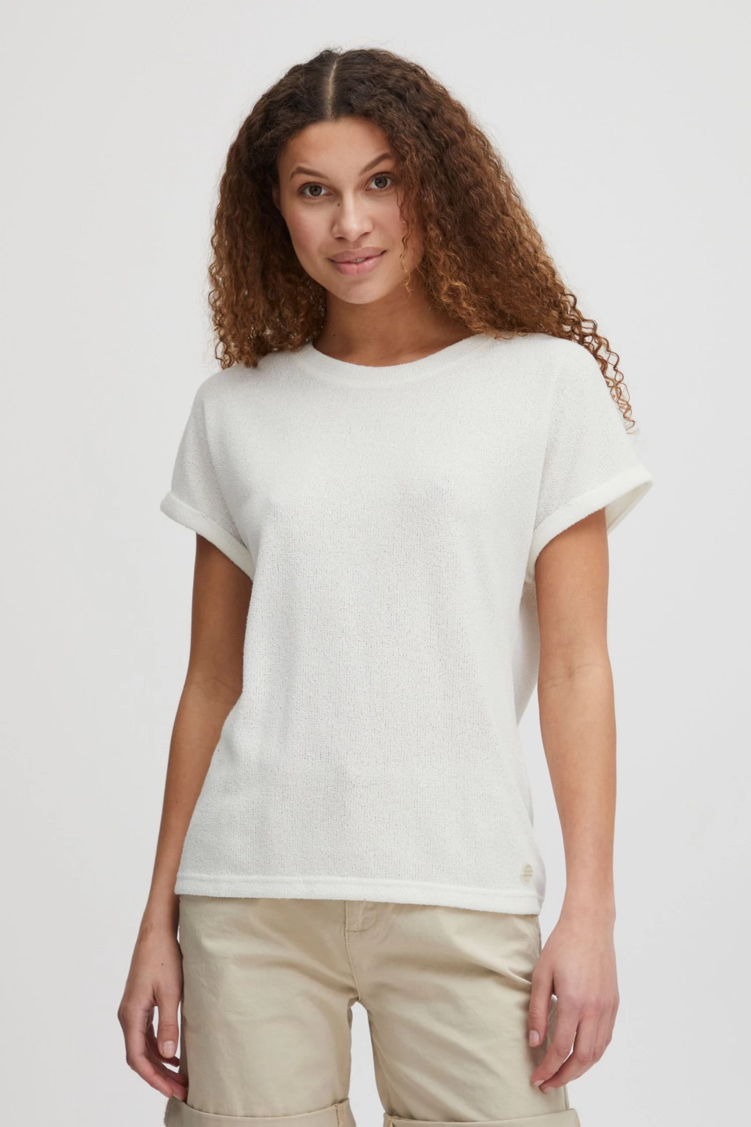 OXMO T-shirts Shirt Katie Dames Beige 4 OXMO T-shirts Shirt Katie Dames Beige - Afbeelding 2