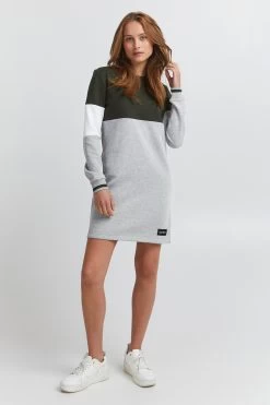 OXMO Mini Jurken Jurk OMILA Dames Groen -Oxmo Winkel f441af0ed32a8d175791095bab5f6bc1