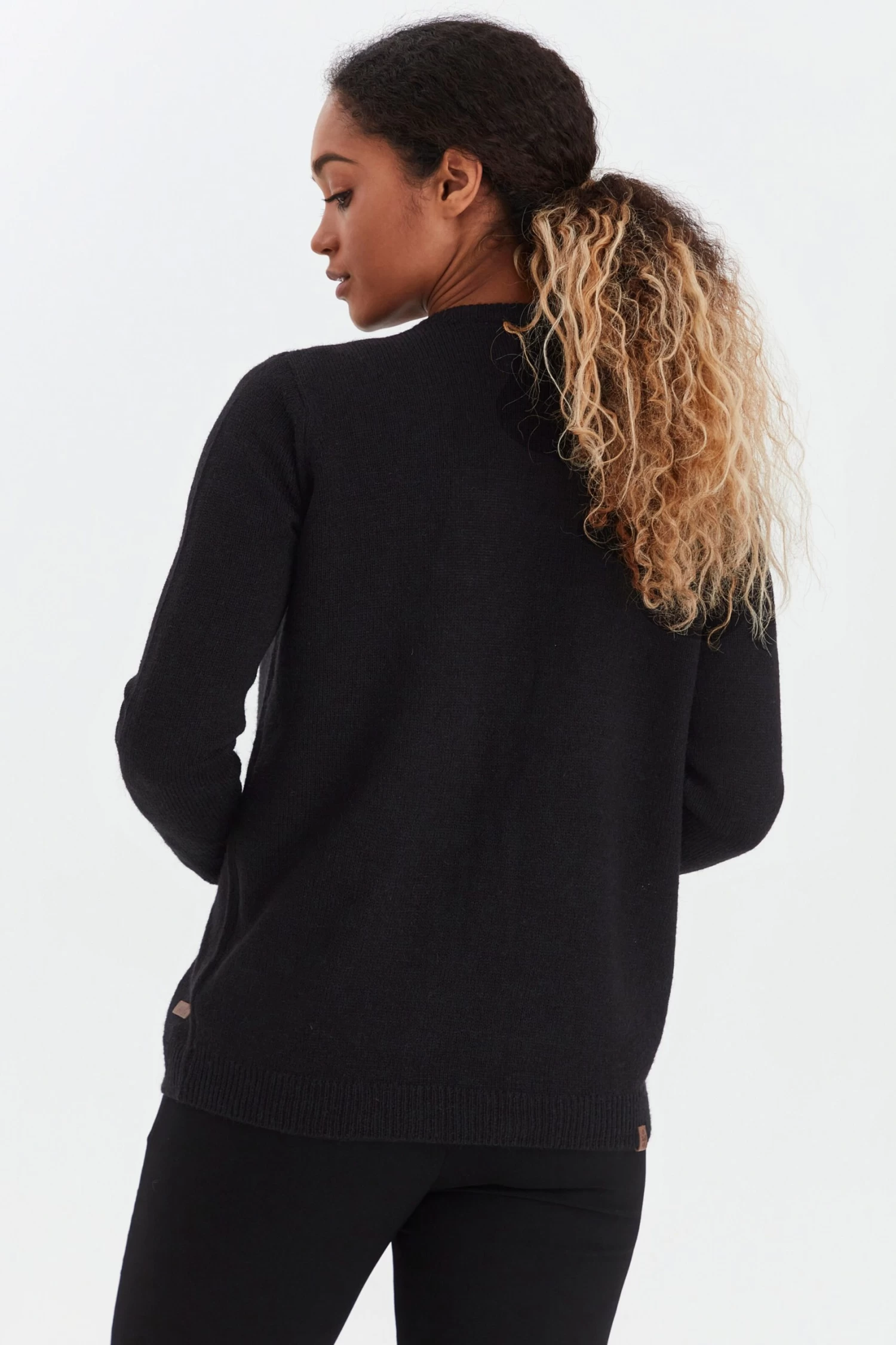 OXMO Vesten Gebreid Vest NENA Dames Zwart 6 OXMO Vesten Gebreid Vest NENA Dames Zwart - Afbeelding 4